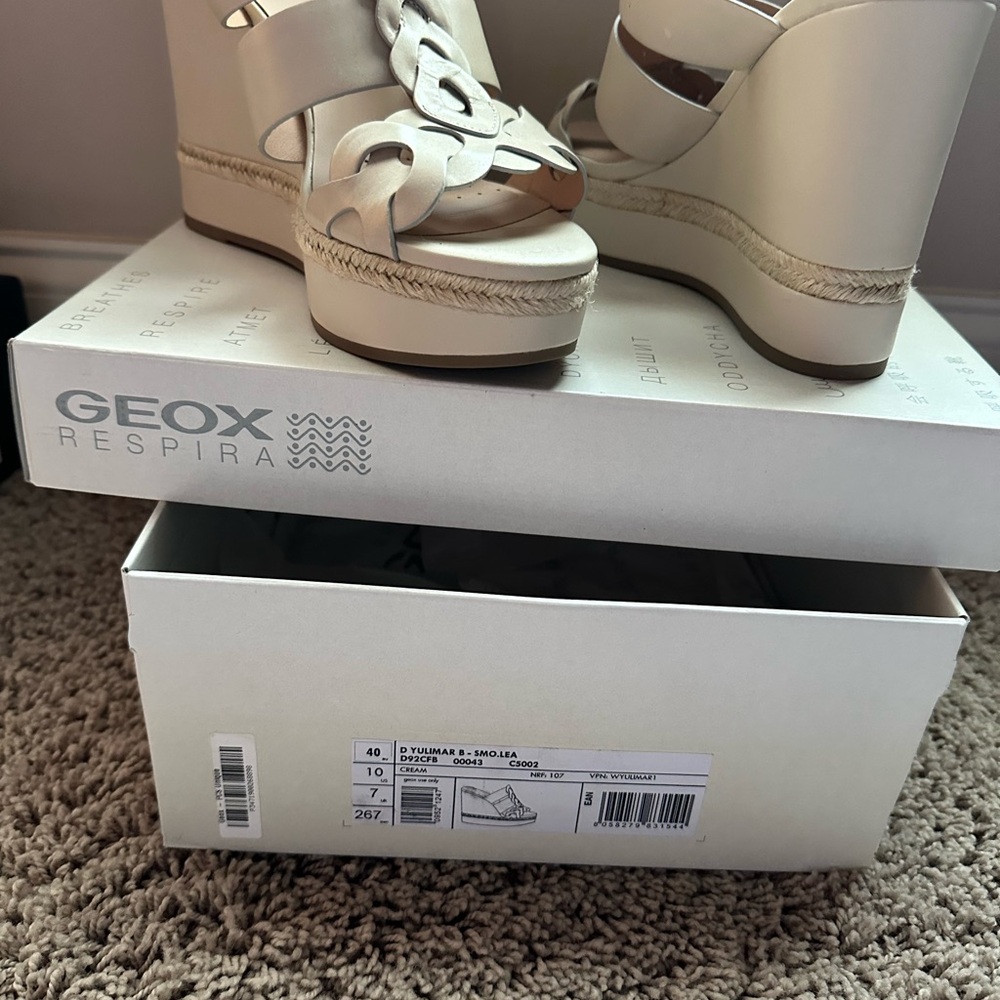 Geox Women's Cream Wedge Sandals